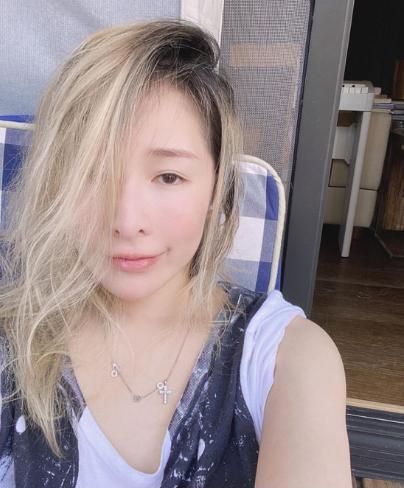 萧亚轩最近面容,萧亚轩面部大变样