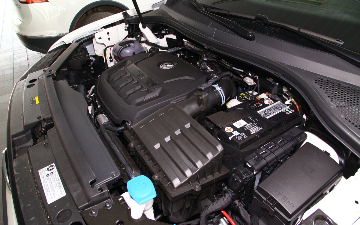 从21.88万跌至16.48万，途观L成降价王，果断放弃奇骏CR-V