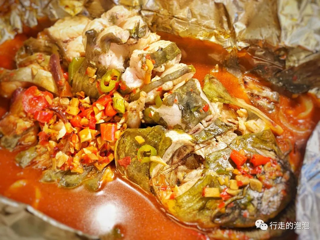 「岳阳攻略」被誉为“湖南夜宵扛把子”的烧烤城，还是小龙虾基地