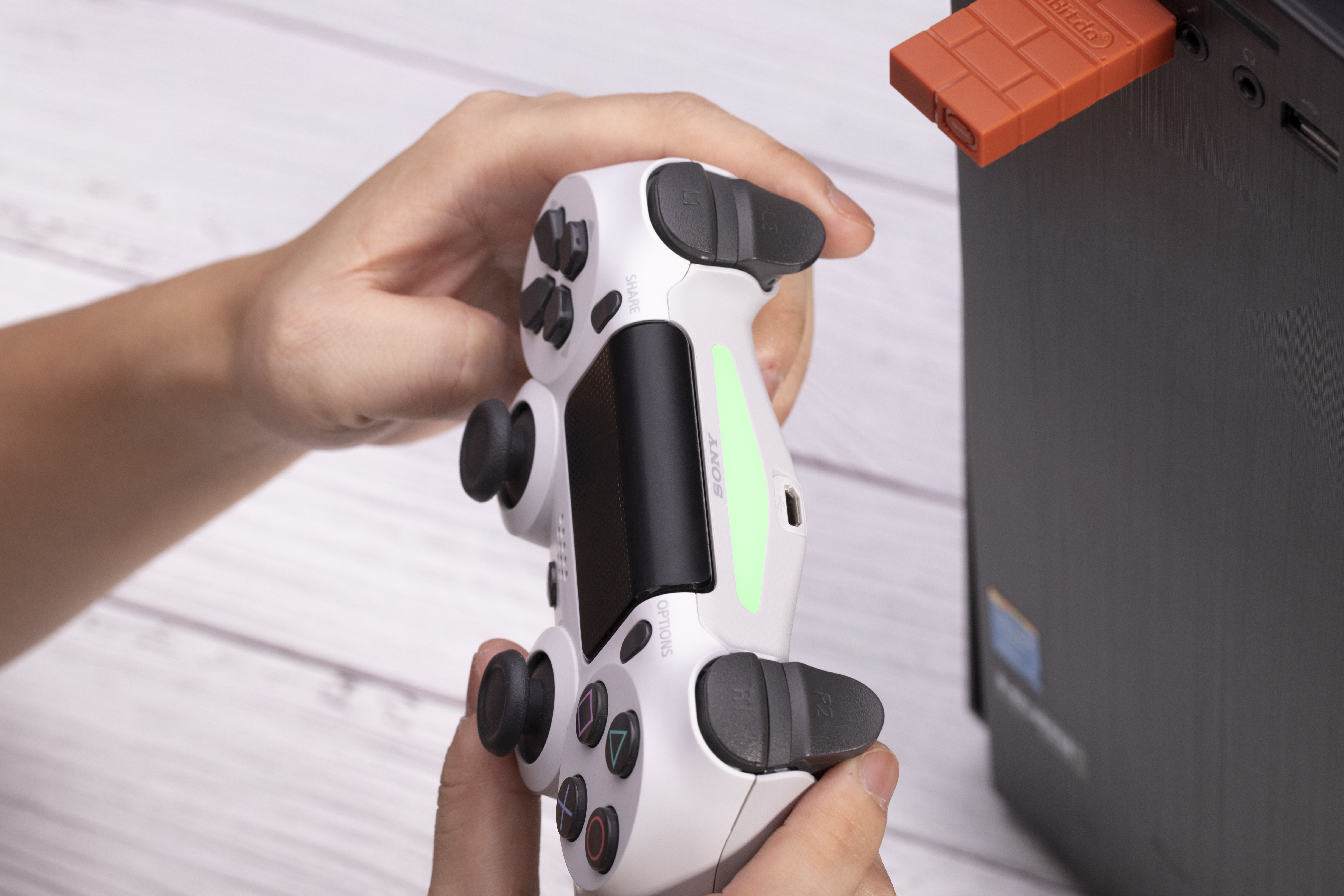 ps4xboxswitch手柄适合什么游戏,ps4xboxswitch独占游戏