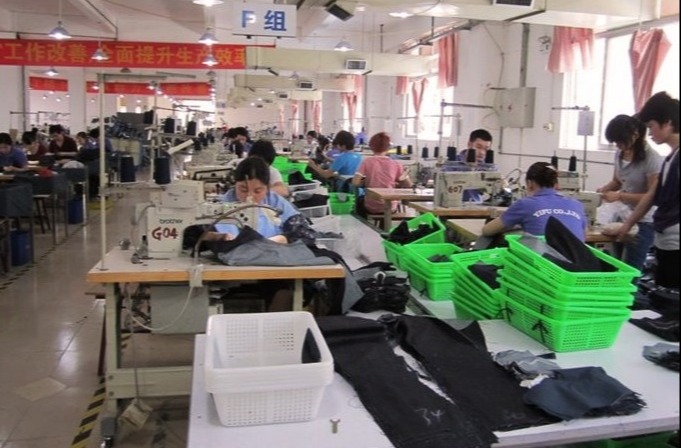 怡富制衣：专业质量20年，以中高档牛仔服装享誉市场