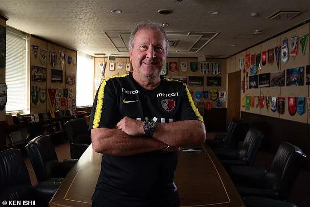 来听库里谈哈登,巴西球星济科进球视频播放