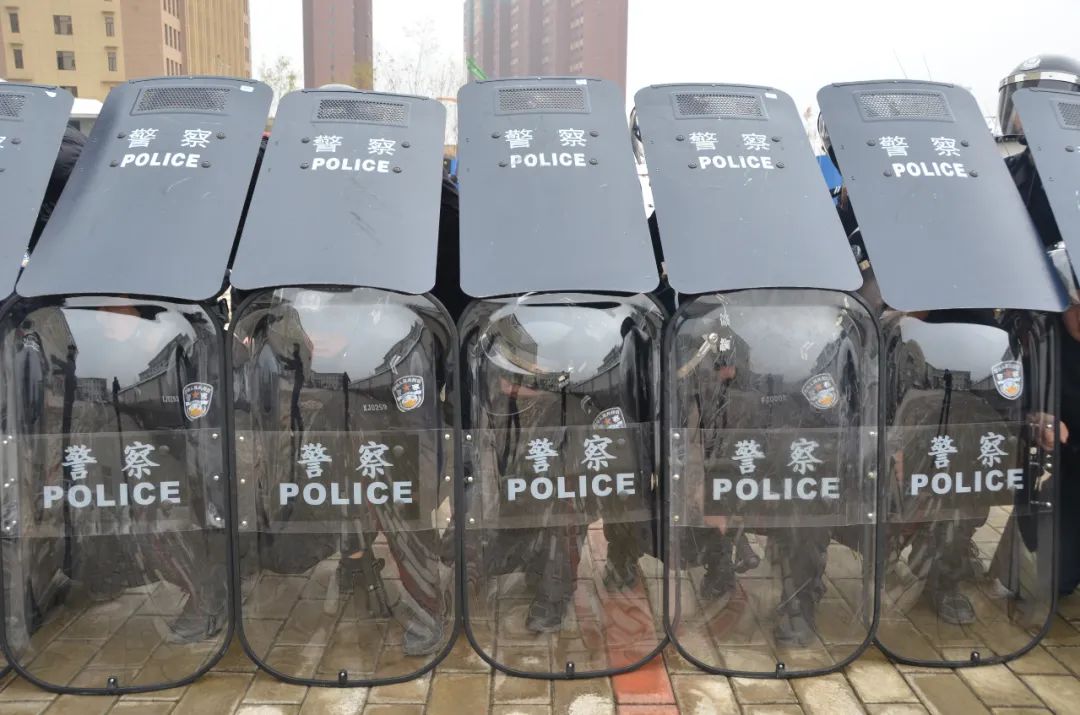 盾牌可以挡榴弹吗,现代军用盾牌