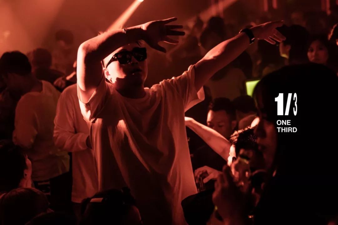 解锁ONETHIRD1/3,承袭「全球百大中国第二」夜店品牌制作?