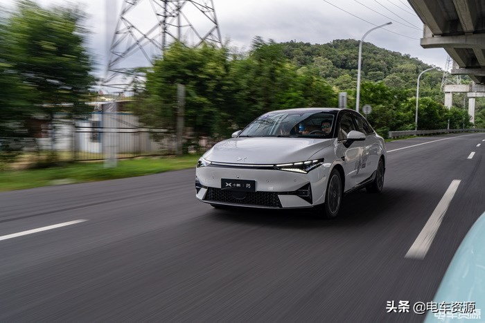 陈震小鹏p5试驾视频,小鹏p5智能体验