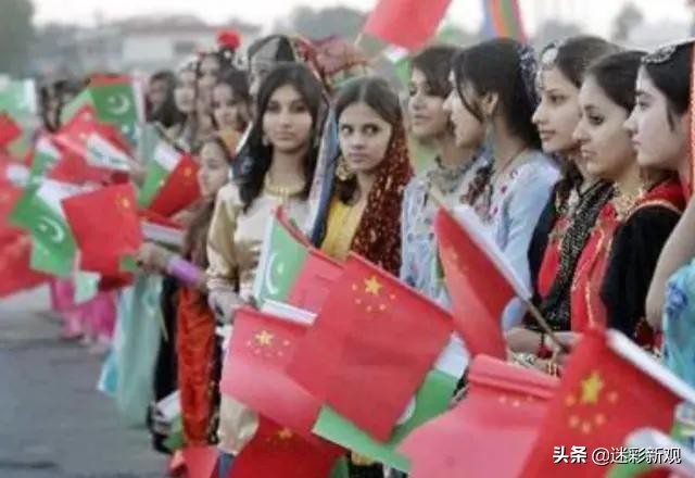 中巴与巴基斯坦,巴基斯坦人谈中巴