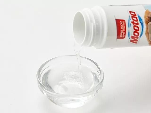 羽绒服脏了不用洗用它一喷就干净,羽绒服清洁污渍黑科技