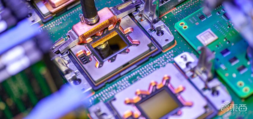 IBM首次揭秘：同样是14nm，缓存翻倍是怎样做到的？