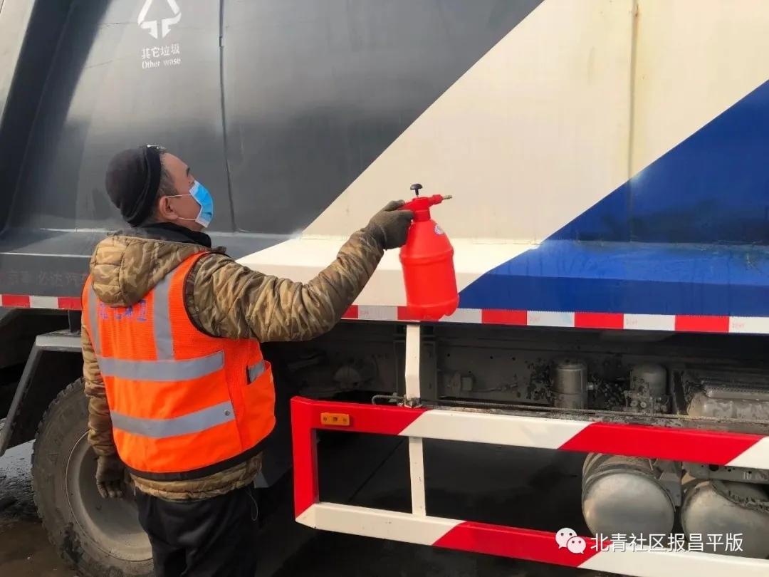 抗疫前线冲锋陷阵的90后,奋战在抗疫一线的全体抗疫人