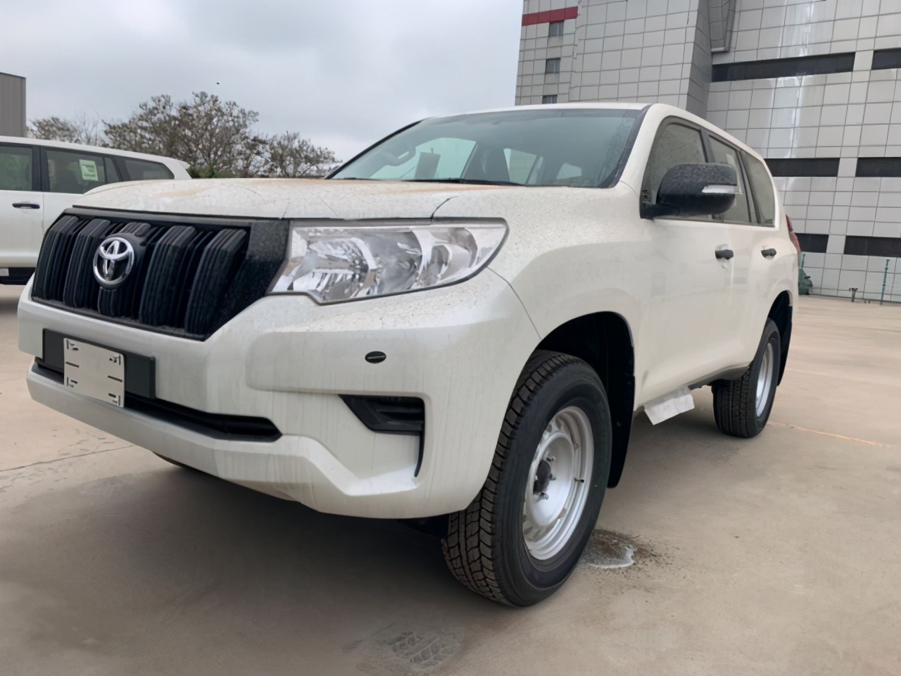 2023款柴油霸道多少钱,2020款柴油霸道价格国六版