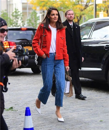 流行色2020经典蓝,今年的流行色经典蓝凭什么红出圈