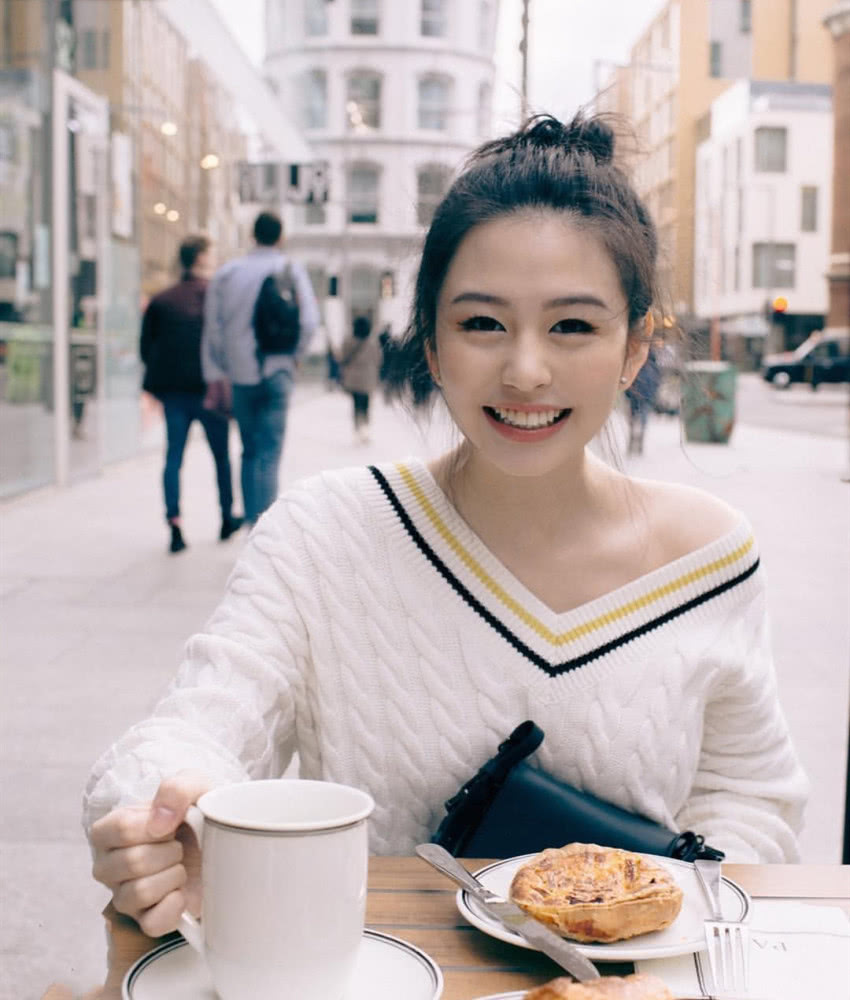 一周飙涨的95后女明星十强之首是谁？宋祖儿黄霄云杨超越关晓彤