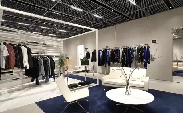 地素razzle深圳男装,地素时尚入股运动潮牌