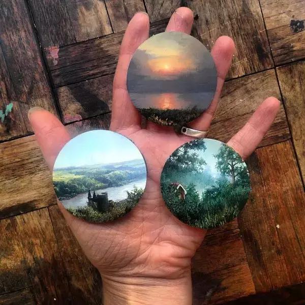 去艺术馆旅游回来画一幅画,油画风景随身带