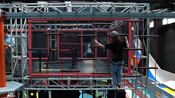 畅玩10000平米的主题乐园,郴州彩虹滑梯高空滑索