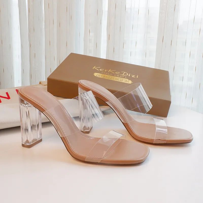 大码休闲女凉鞋新款2022爆款正品,品牌女凉鞋断码清仓特价正品秒杀