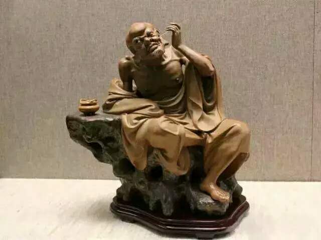 十八罗汉橄榄核怎么按顺序来穿 (核雕十八罗汉怎么区分)