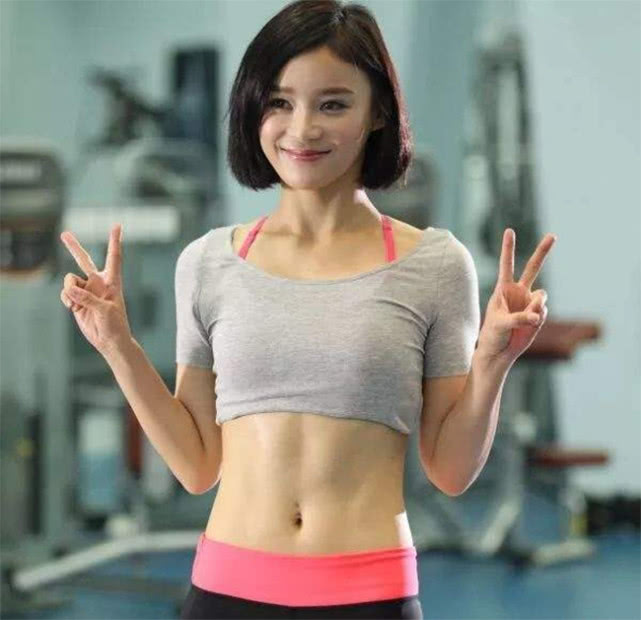 哑铃燃脂训练动作大全,哑铃4个动作燃脂训练方法