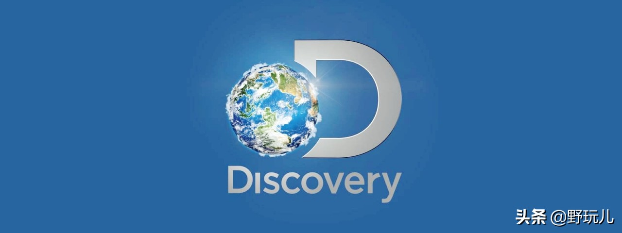 冲锋衣三合一discovery,贝爷穿的户外冲锋衣什么品牌