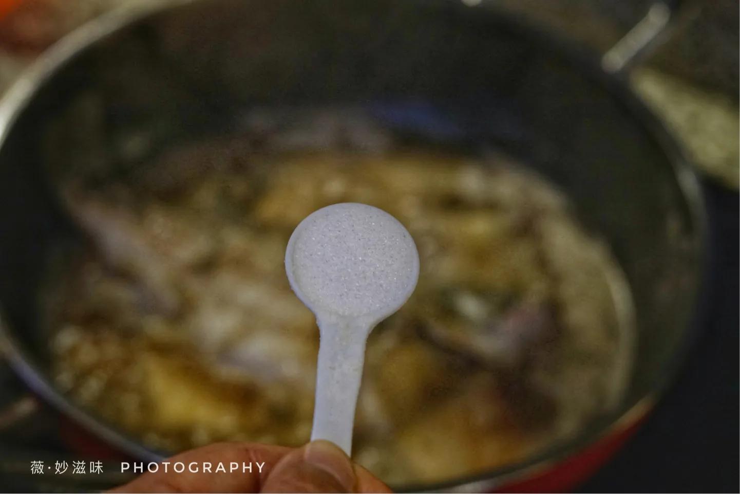 鱼与香肠的约会~香肠豆腐炖鱼~