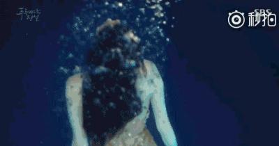 蓝色大海的传说全智贤穿搭玫红色,全智贤蓝色大海的传说眼泪变珍珠