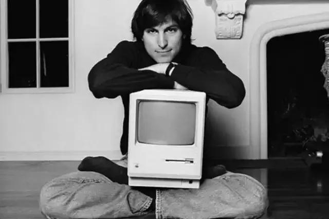 史蒂夫乔布斯传精华,史蒂夫乔布斯传章节感受