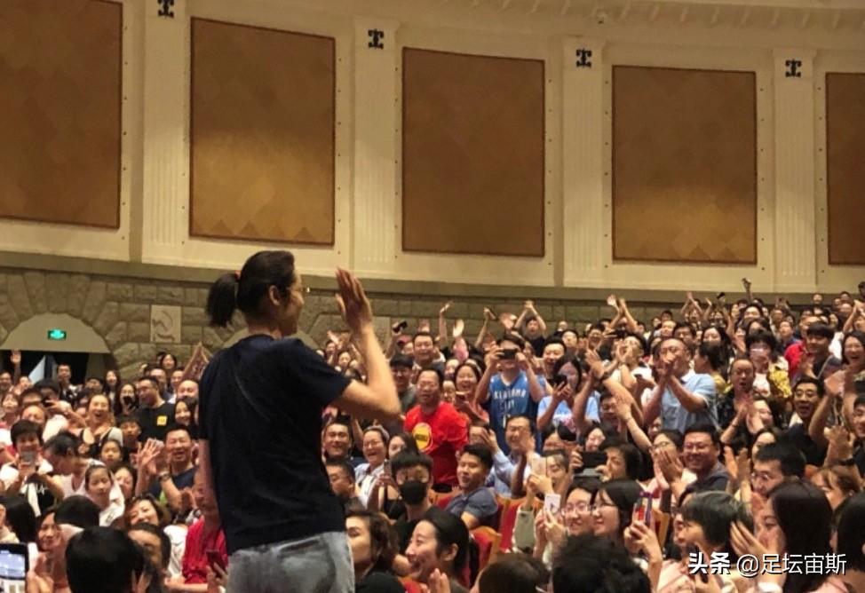 朱婷现场原声,朱婷迎接姚迪