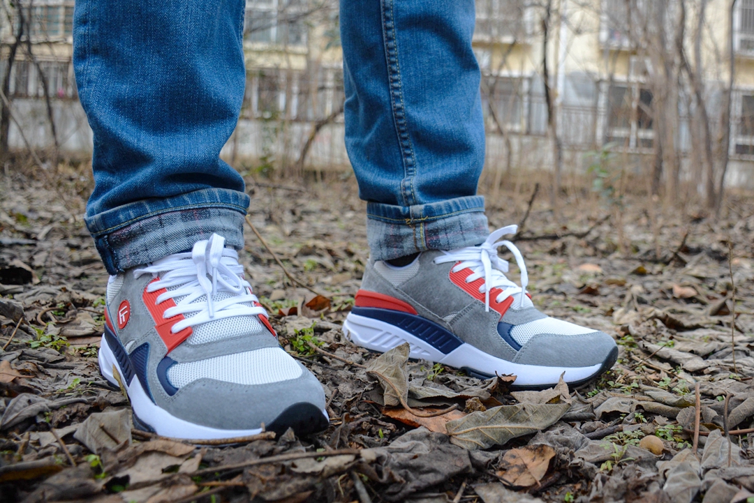 复古拼接休闲鞋松软底,复古舒适运动休闲鞋