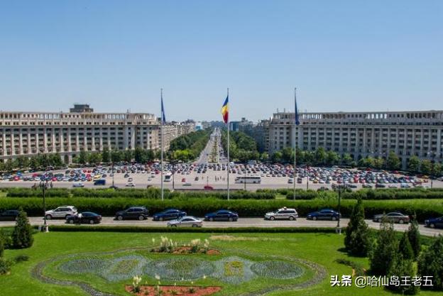 世界第一县耗资200亿政府办公大楼,世界第一豪华大楼