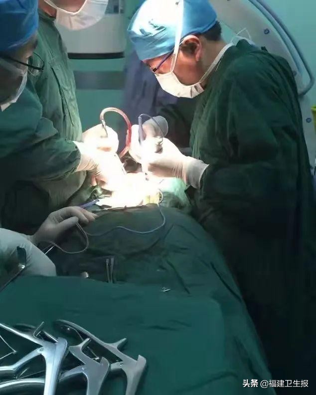 娉夊窞绗竴鍖婚櫌棰堟鎵嬫湳,娉夊窞鍖婚櫌棰堟寰垱