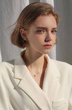 心甘情愿的被“口红经济”套路：口红就是生活的百忧解