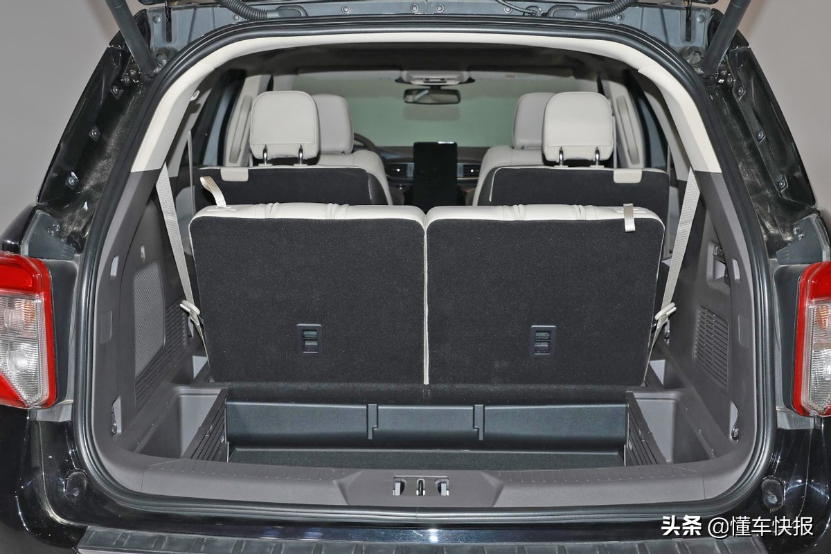 福特探险者2024款沉浸式驾驶体验,福特探险者改版沉浸式体验