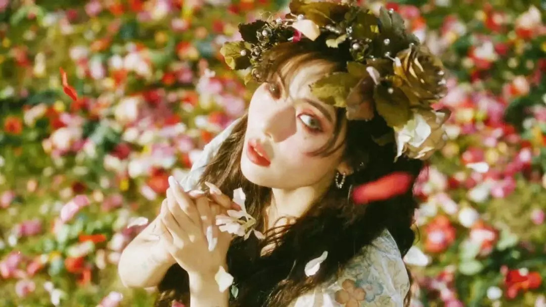 閲戞倡闆呭洖褰掍綘浠繕鍠滄濂瑰悧,閲戞倡闆呮亱鐖卞悗鏋佸害鏀鹃鑷垜