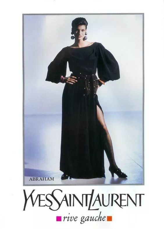 那个卖口红的YSL，教会女孩不色情的穿黑*袜丝**