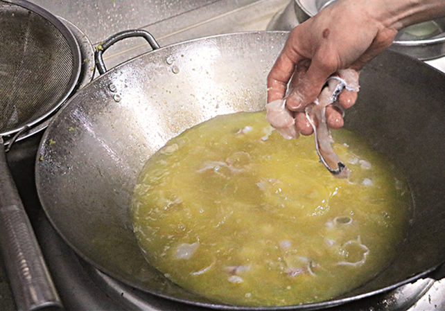 酸菜鱼简单做法巴沙鱼,酸菜鱼料理包简单做法视频