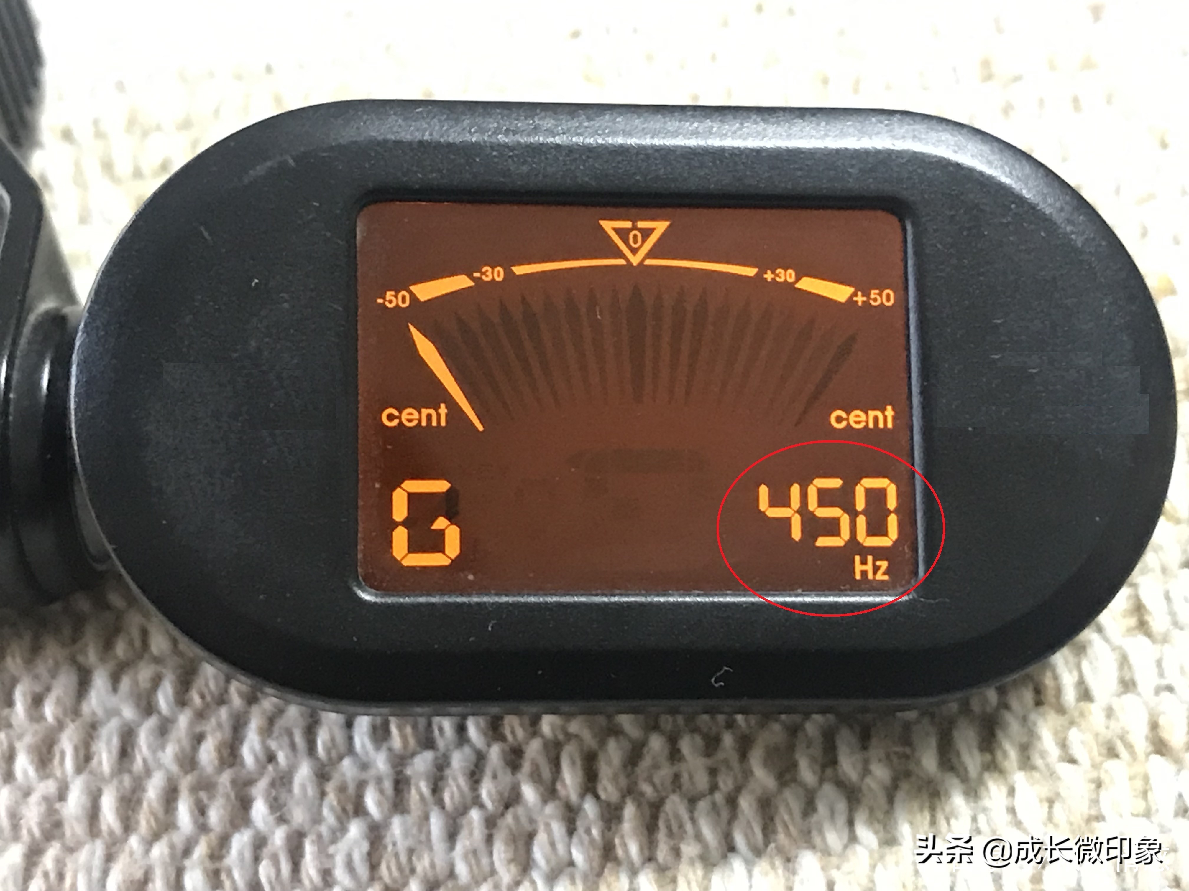 吉他调音器和手机调音器哪个准,调不准八度音吉他能不能用