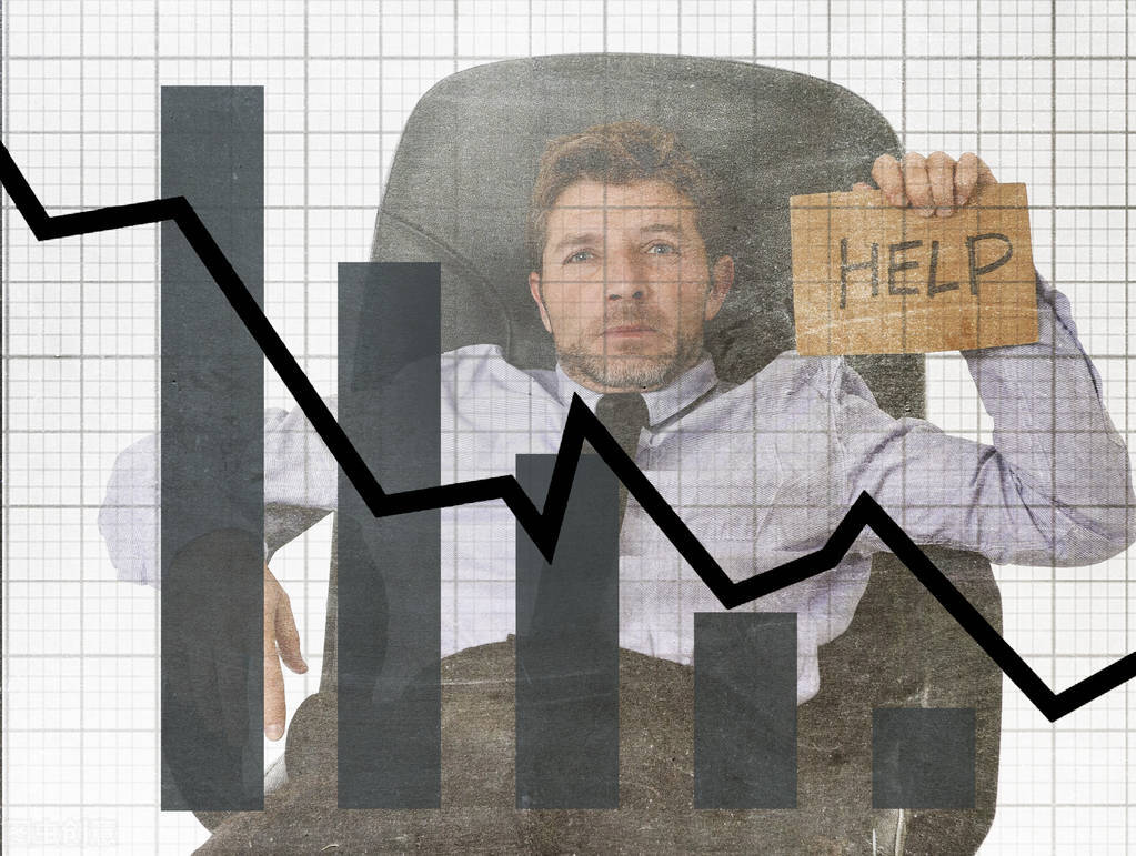 引擎盖下的4S店吃瓜指南