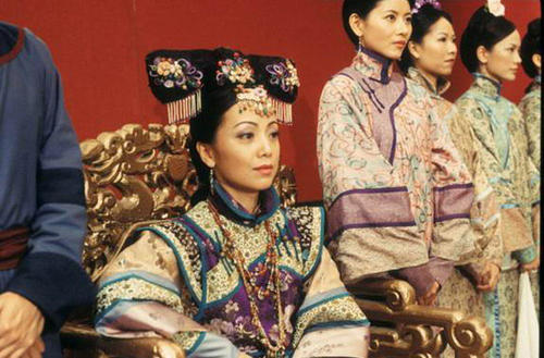 包子脸怎么穿搭,包子脸矮个子怎么穿搭