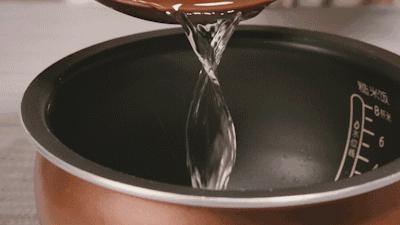 油条饭团营养早餐简单做法大全,早餐一碗面条一碗疙瘩汤一个饭团