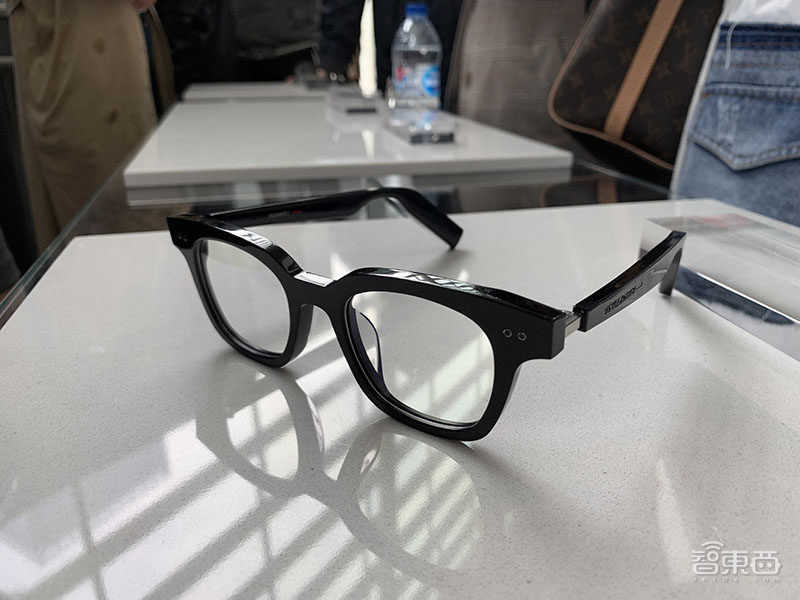 华为p30pro8gb+512gb天空之镜,华为新上市的手机p30