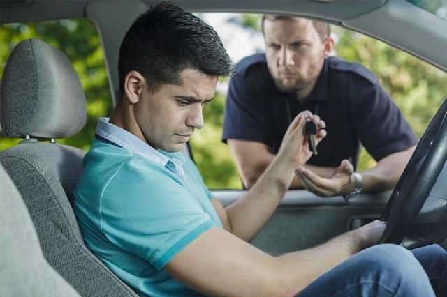 车如老婆恕不外借段子,车子不能借老婆更不能借