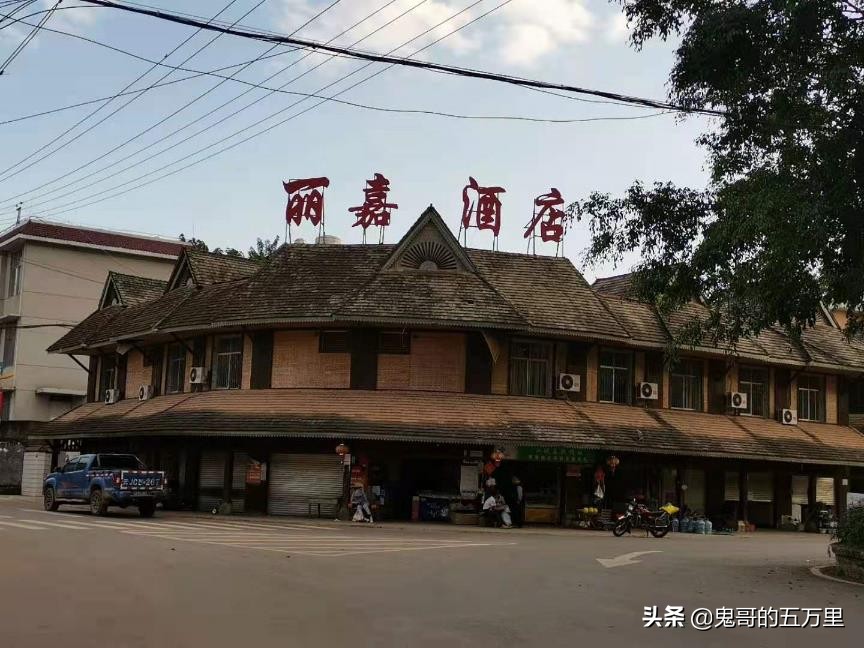 鬼哥的五万里D108骑记：给回族商人点赞（曼腊乡-整董镇）