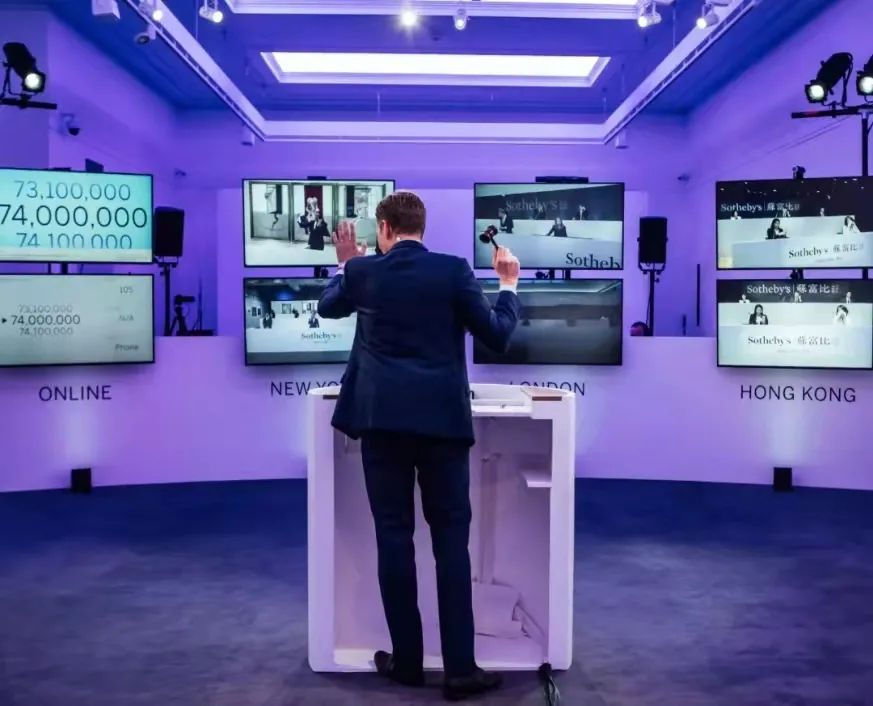 2017年全球拍卖过亿的作品,今年最贵的拍卖现场