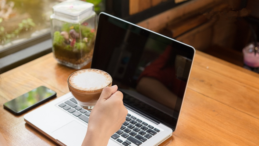 提神不困喝什么,提神只喝白开水