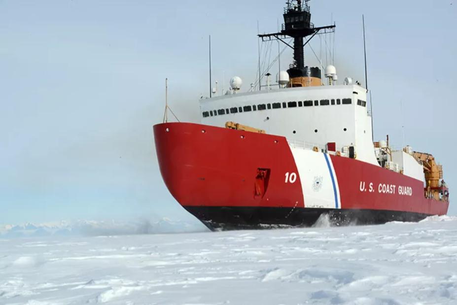 中国破冰船是怎么破冰的,破冰船是如何撞冰