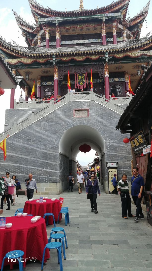 钱江250和贝纳利252对比,钱江250摩托测评