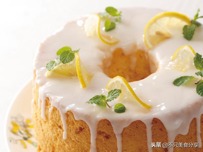 要烤出膨胀有空气感的戚风蛋糕，先打造不易消泡的「蛋白霜」吧！