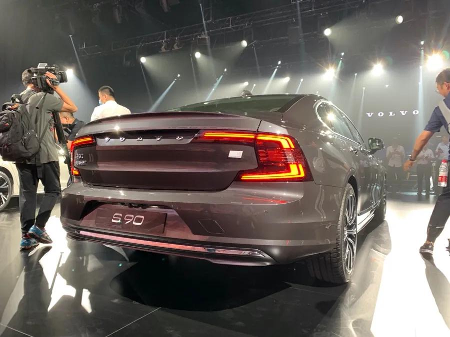 哈弗h69落地价多少钱,哈弗h69万出头有哪一款