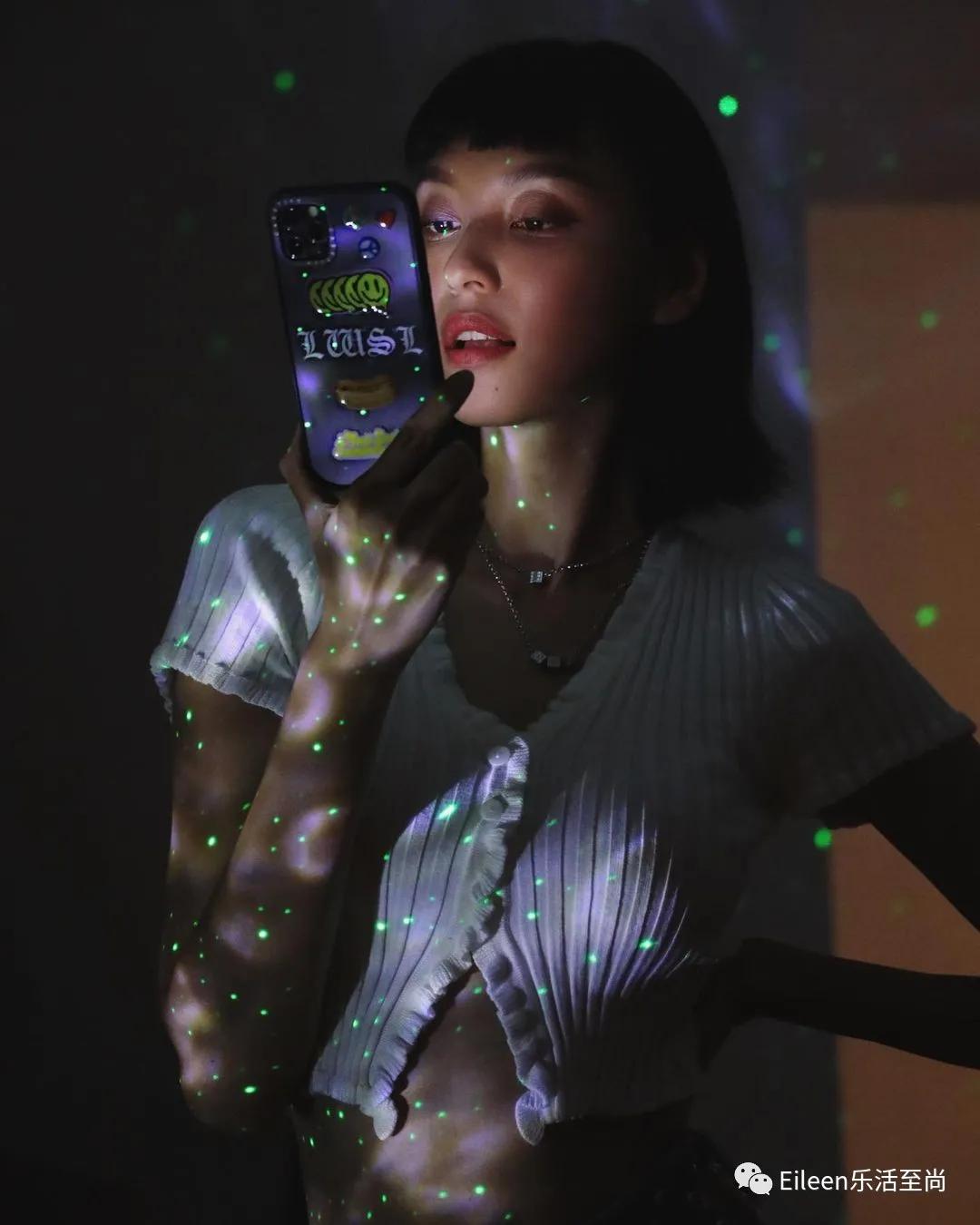 强捧成天后？未婚带女的她究竟如何成为大女主？