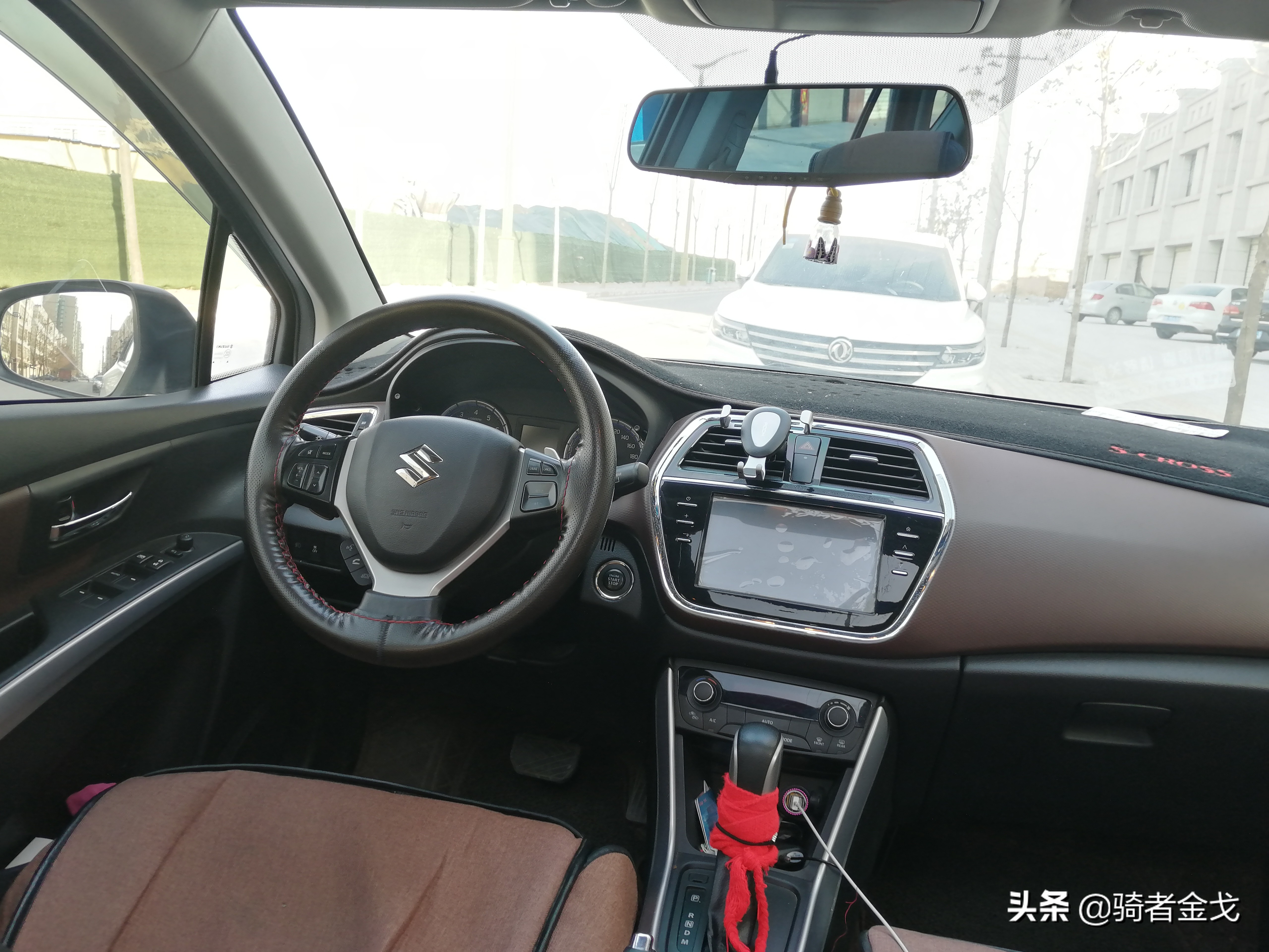 铃木骁途1.4t驾驶感受,铃木骁途百公里加速